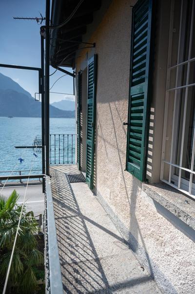 La tua finestra su Varenna-Como-