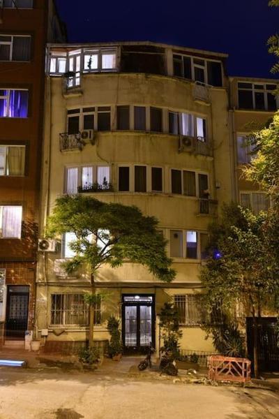 The Maiden Tower From Your Bedroom Romantic View, In Taksim Square