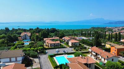 Incanto Apartment Lazise - Pools e Garden