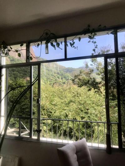 Apartamento com vista pra mata
