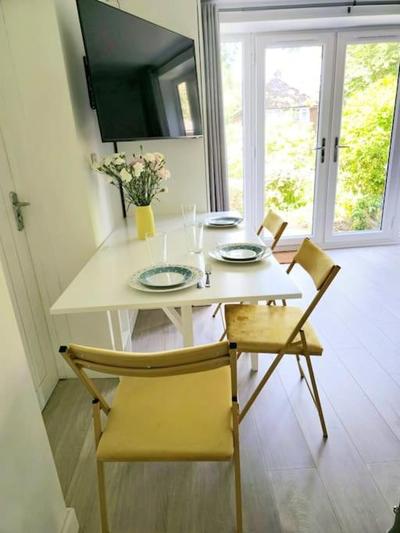 Peaceful Place, Free Parking & Private Entrance