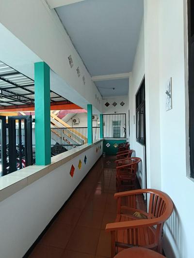 Yutaka Inn Stasiun Kota Madiun