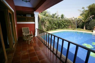 Lagoon Bay Hotel at Leonia