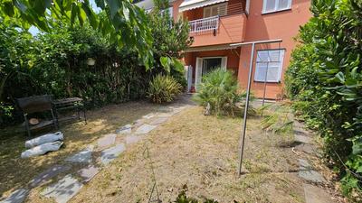 Ai Piani d'Invrea vicino al mare con giardino