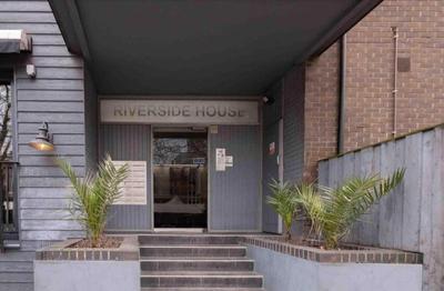 Central Riverside Apartment