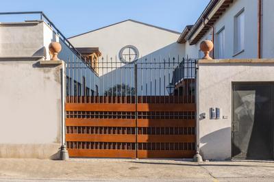 Bob W Rome San Lorenzo