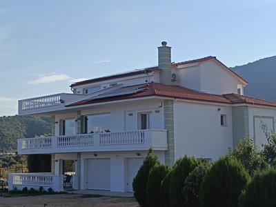 Olive Waves apartments