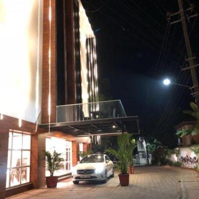 Hotel Golden Plateau