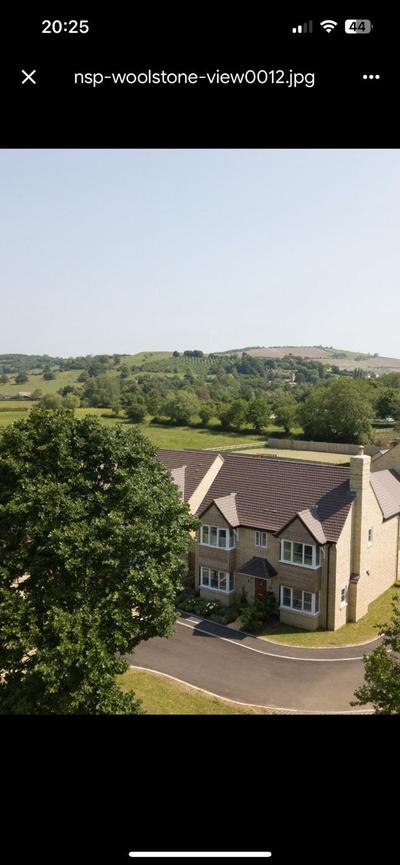 Stylish room for Cheltenham races