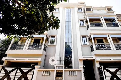 Hotel O Pradhan Palace