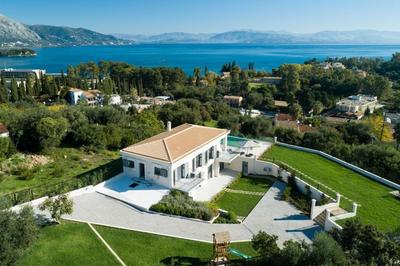 Secluded Elegance at Villa Giem - 4 Bedrooms - Unmatched Sea Views - Private Pool & Lush Gardens - Dassia