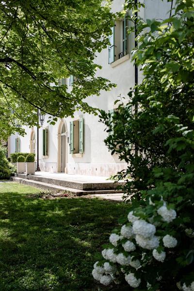 Montresora, villa con piscina privata tra il Lago di Garda e Verona
