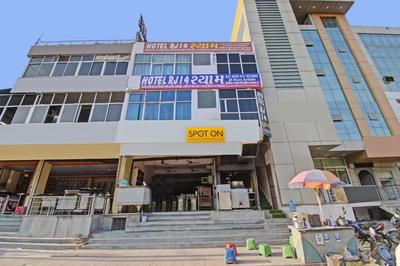 SPOT ON Hotel Rj14