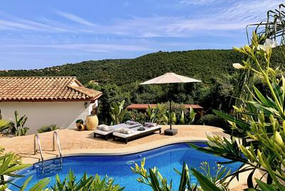 Villa Marlena, Calonge, Costa Brava,1 luxe private studio-appartement with private pool in quiet area, adults only, Catalonia, Spain