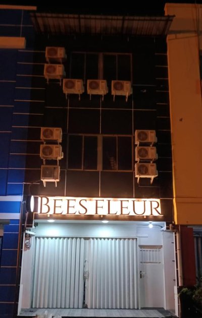 Flaure Inn