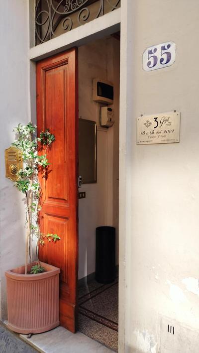 Tre Gigli a Firenze, 5 minutes from station, via Palazzuolo 55