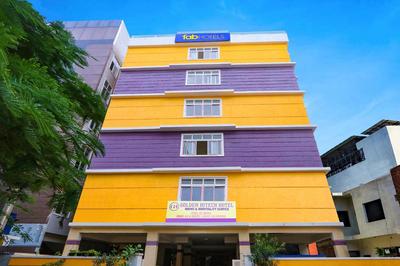 FabHotel Golden Hitech - Nr Hitech City
