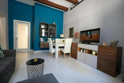 2 bedroom townhouse in Gzira minutes away from promenade