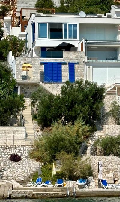Fig Tree Apartment