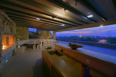 AC Village Christoulis