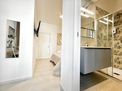 Barirooms - Murat Suites