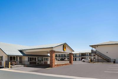 Super 8 by Wyndham Susanville, Photo 2