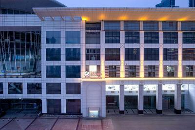 Ramada Encore by Wyndham Wuhan Int'l Conference Center