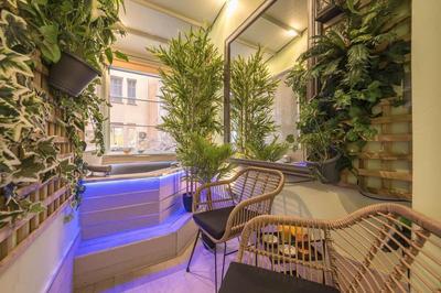 Dion Luxury Suite in Kolonaki with jacuzzi