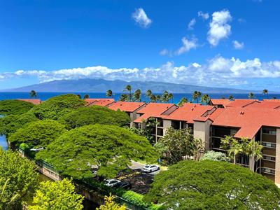 NEW LISTING Kaanapali Shores 736 Cozy Studio W Partial Ocean View