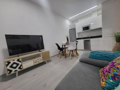 Piso Zona Mesa y López