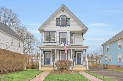 West Hartford Center: Cozy New England Apartment