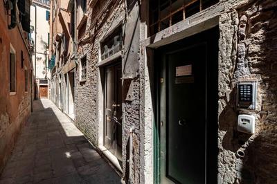 1 minutes SAN MARCO Square - Karin House