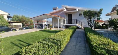 D & K Vacation Villa Anavissos