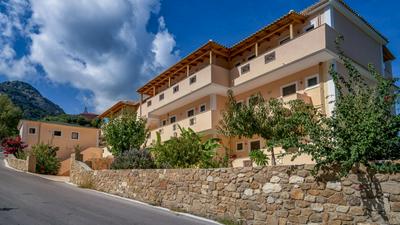 Levantino Studios & Apartments