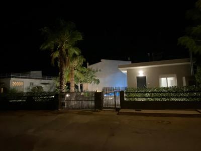 Crystal Private Pool House