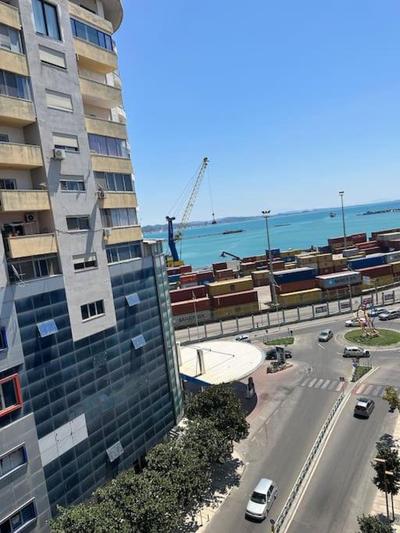 Smiley Port View 2BDR APT City Center