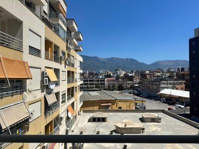 Sunrise apartment Near the center