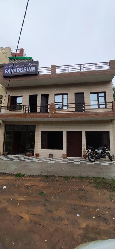 Paradise Inn