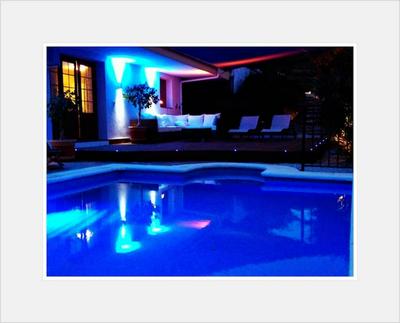 Luxury 'Pool level' Apartment - Comares