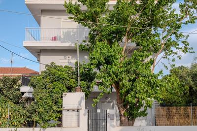 Nikos Lemon Garden Apartment