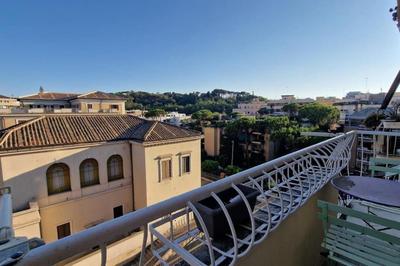 Vatican 6th floor Suite AC Panoramic views