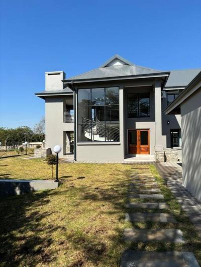 Diamond & Pearl Guest house