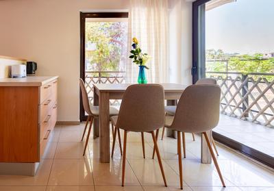 Phaedrus Living Moschato City Flat