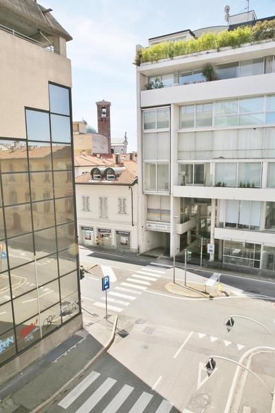 Casa MadArt City Centre MXP TrainStation