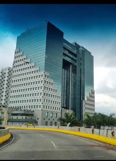 Apartamento zona 11 a un costado Majadas Tikal