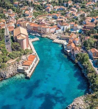 Island of Vitality Lošinj 4-person apartment with large terrace 70m from the beach