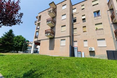 Iside - Private garage - 15 minutes to Como