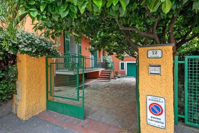 Via Colombo 12 - Trilocale