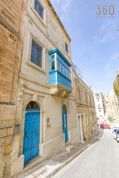Lovely 1BR home Traditional APT in Bormla by 360 Estates