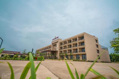 Hotel Omaya Garden